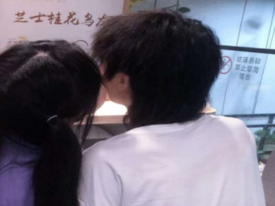美女裸体APP,社交软件引争议，揭秘背后真相-2